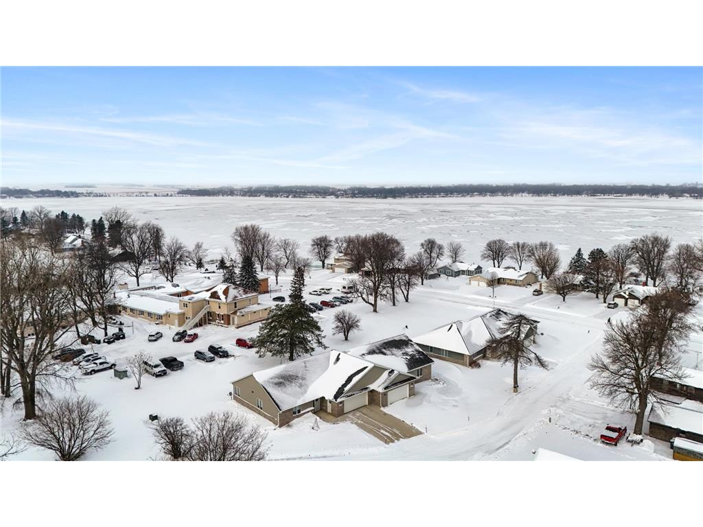 1207 S Shore Drive Worthington MN 56187 6798653 image48