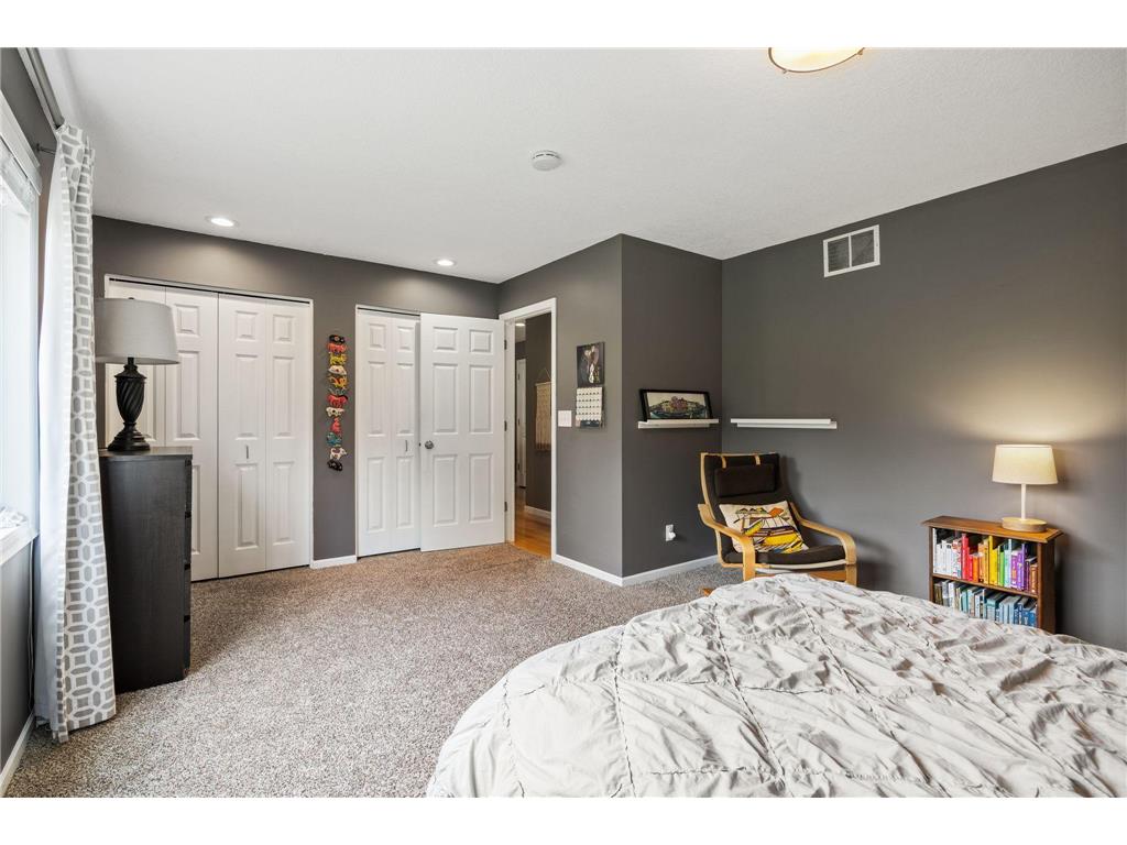 1207 Silverwood Road Woodbury MN 55125 7090561 image12