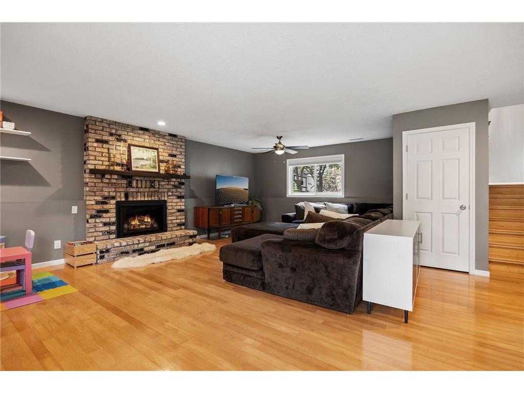 1207 Silverwood Road Woodbury MN 55125 7090561 image21