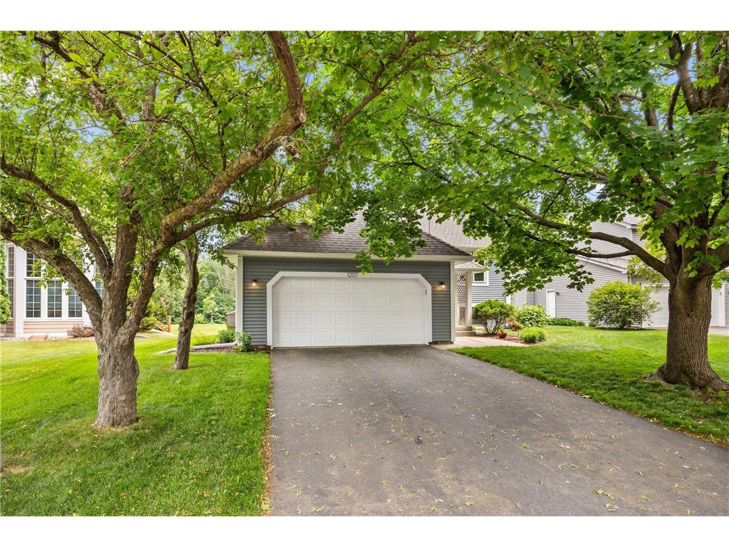 1207 Silverwood Road Woodbury MN 55125 7090561 image33
