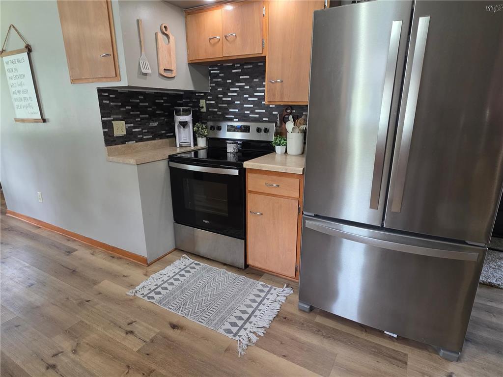 1207 W Park Avenue Olivia MN 56277 7099573 image10