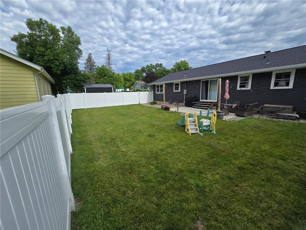 1207 W Park Avenue Olivia MN 56277 7099573 image36