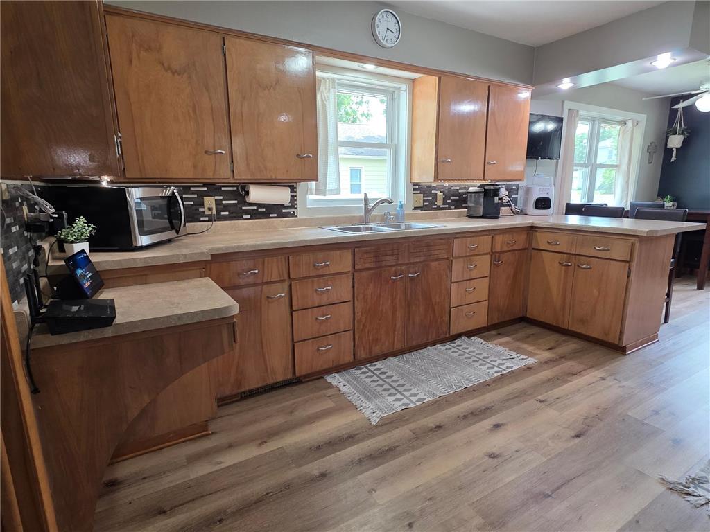 1207 W Park Avenue Olivia MN 56277 7099573 image7