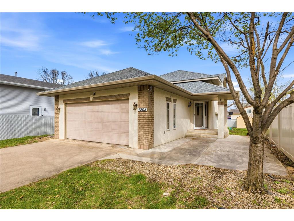 1208 35th Avenue N Saint Cloud MN 56303 7065955 image1