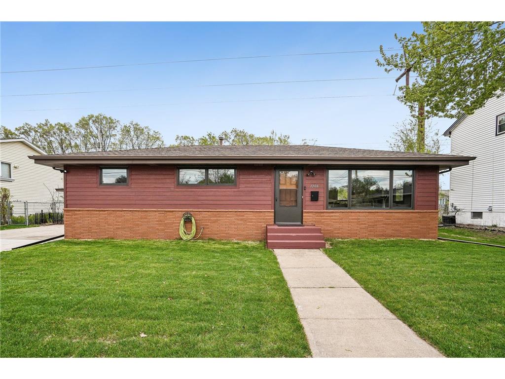 1208 36 1/2 Avenue NE Minneapolis MN 55418 7047956 image2