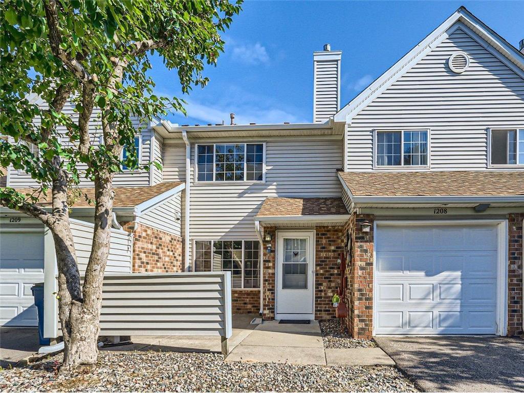 1208 Bay Cove White Bear Lake MN 55110 6456264 image1