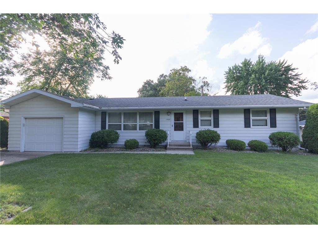 1208 Birch Hill Drive Albert Lea MN 56007 6574445 image1