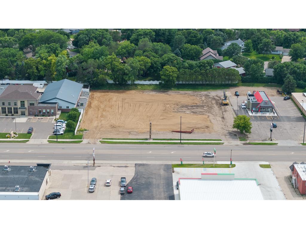 1208 E College Drive Marshall MN 56258 6570076 image6