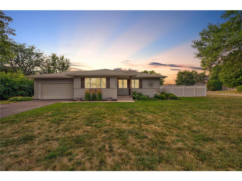 1208 Home Place Faribault MN 55021 6403481 image1