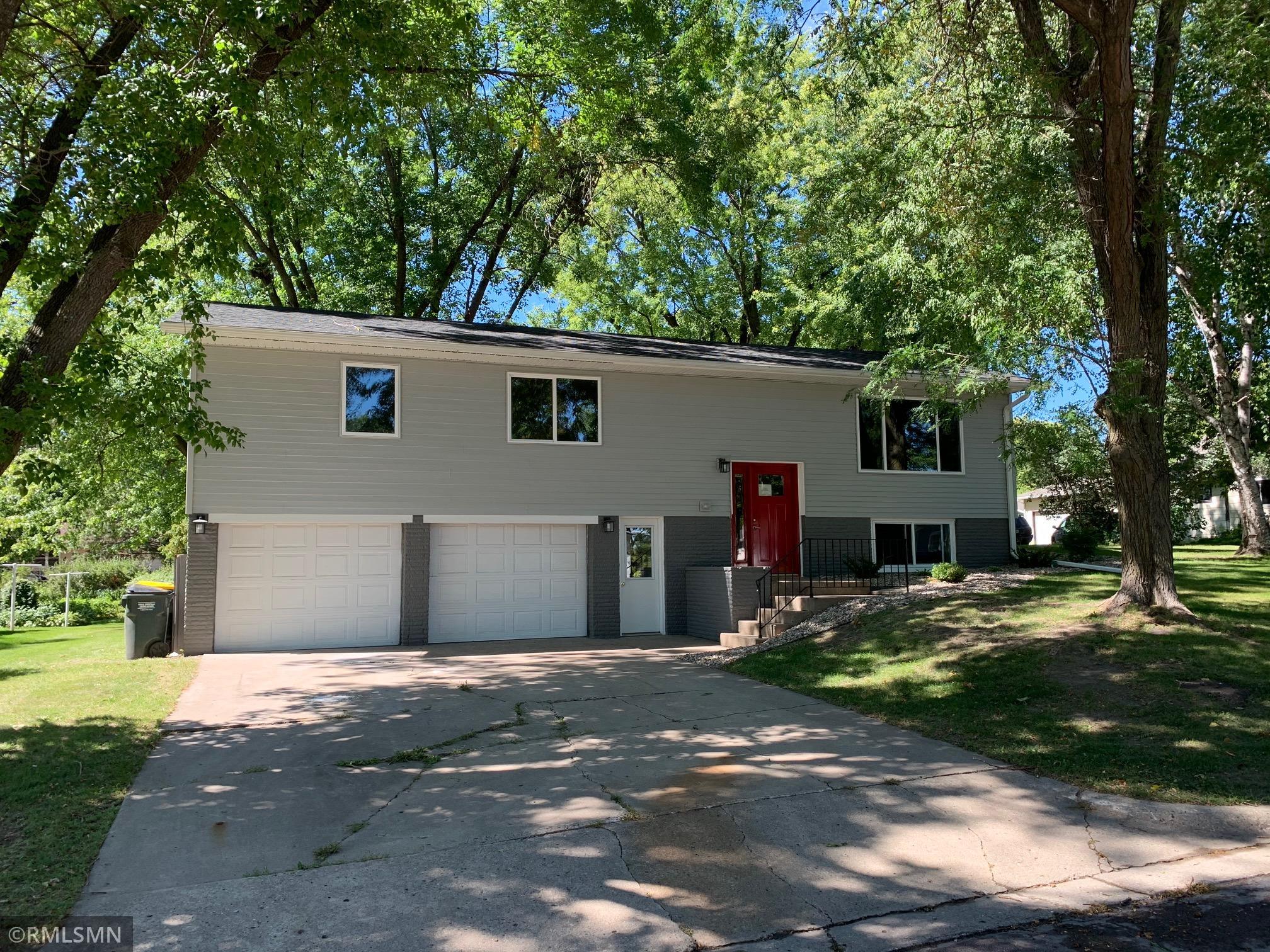 1208 S Halvorson Street, Redwood Falls, MN 56283 MLS 5733816 Edina