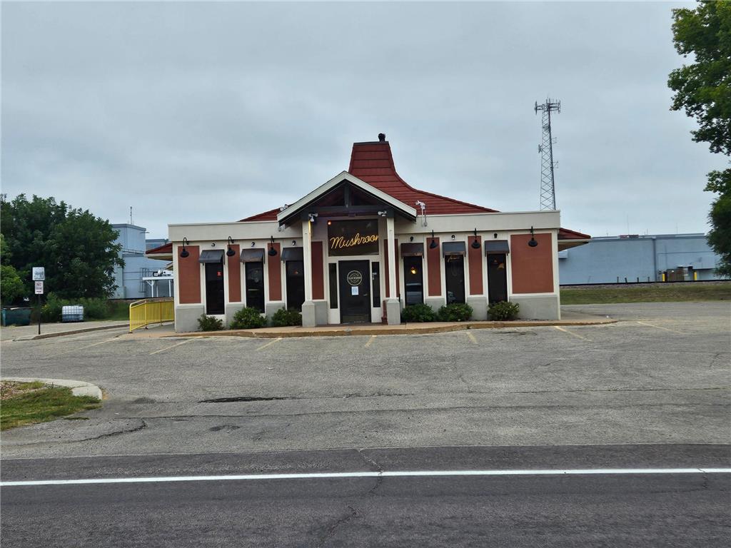1208 State Street S Waseca MN 56093 6429238 image1