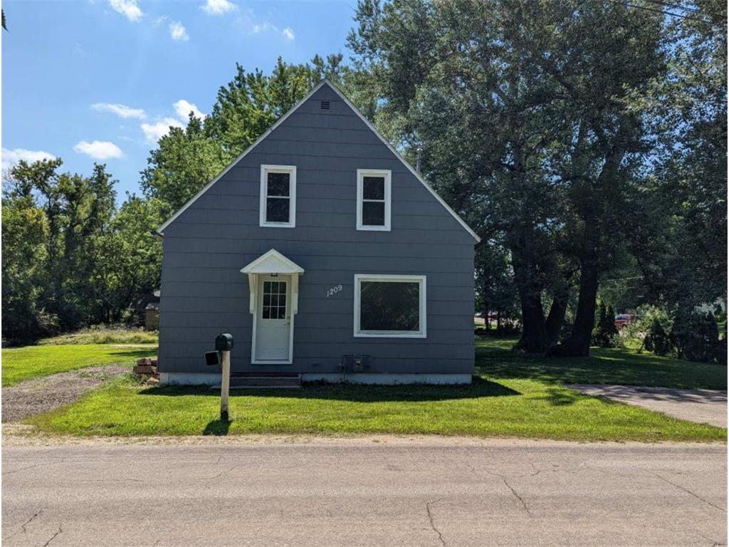 1209 15th Avenue SW Austin MN 55912 6243782 image1