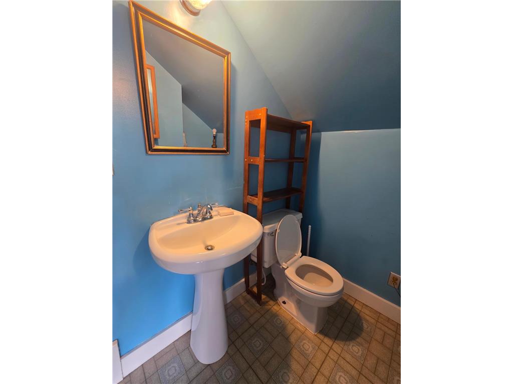 1209 Bemidji Avenue N Bemidji MN 56601 7063378 image33