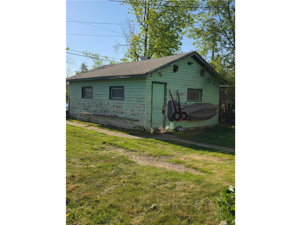 1209 Bemidji Avenue N Bemidji MN 56601 7063378 image40