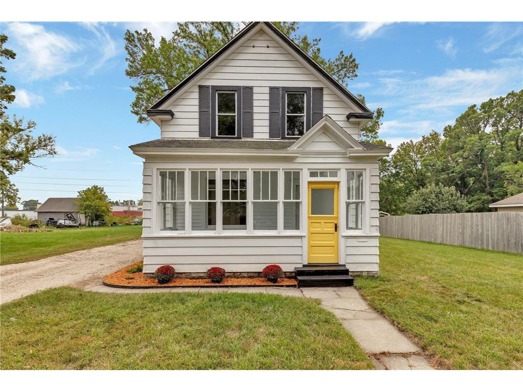 1209 Campbell Avenue NW Willmar MN 56201 6424276 image1