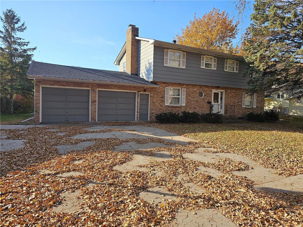 1209 Grace Avenue SW Willmar MN 56201 6453313 image1