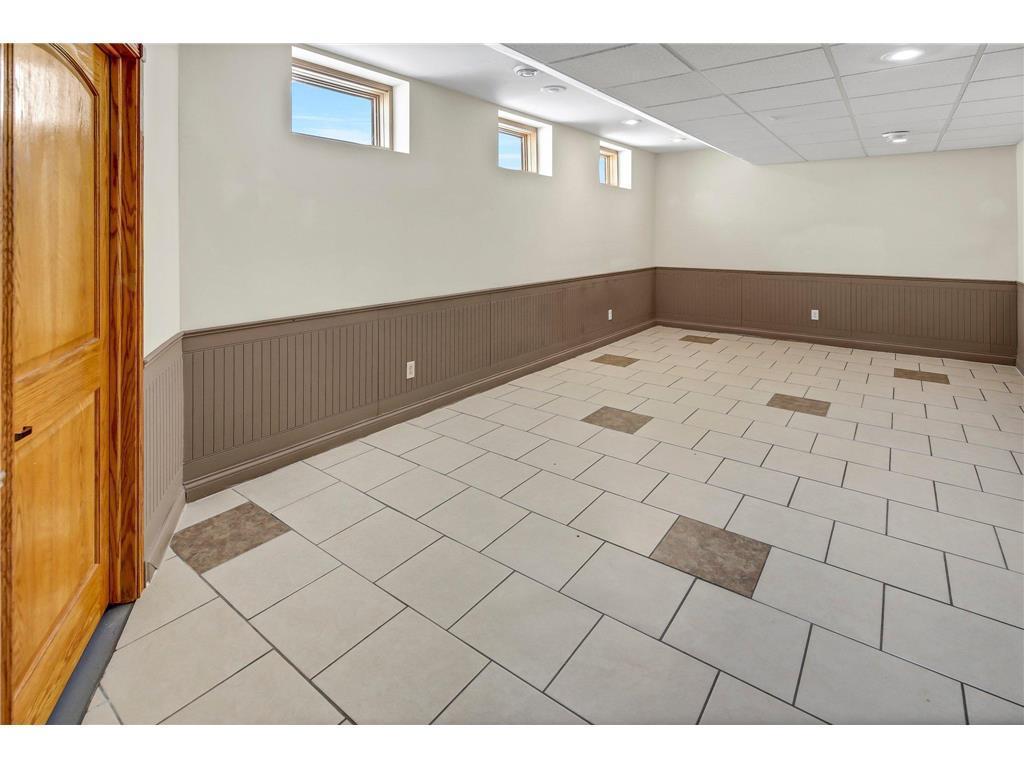 1209 Lewis SW #1 Hutchinson MN 55350 - Otter 7088679 image79