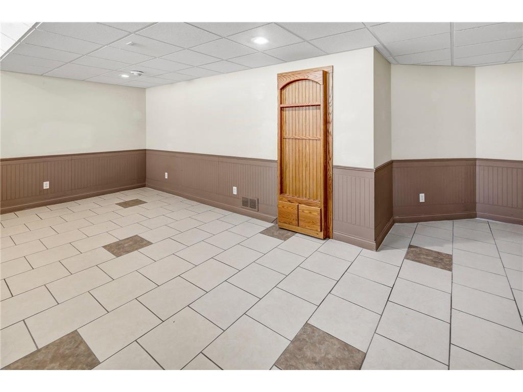 1209 Lewis SW #1 Hutchinson MN 55350 - Otter 7088679 image81