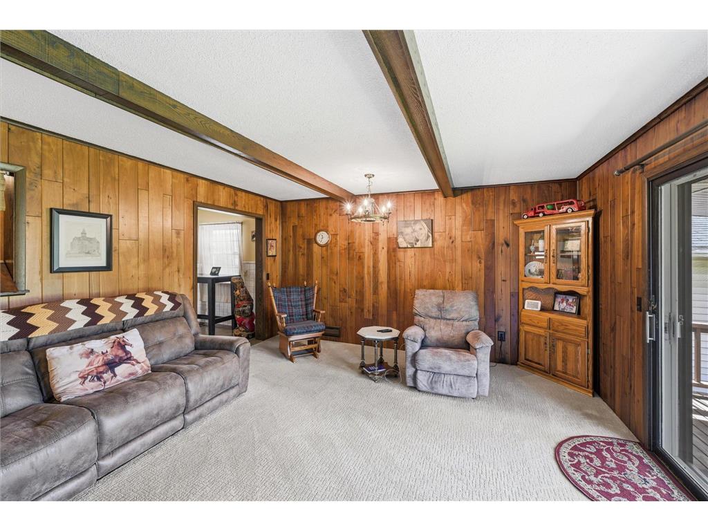 1209 Vincent Place Chaska MN 55318 7053143 image9