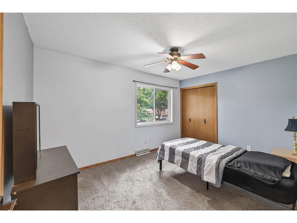 12092 Butternut Street NW Coon Rapids MN 55448 7002758 image21