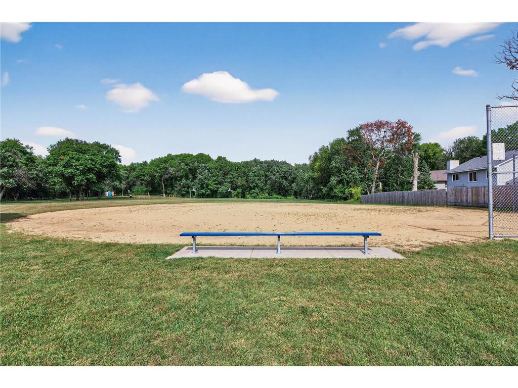 12092 Butternut Street NW Coon Rapids MN 55448 7002758 image44