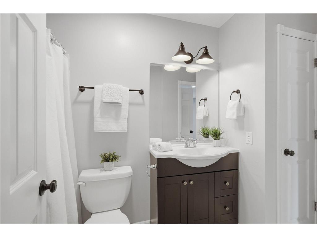 12095 71st Place N Maple Grove MN 55369 7098075 image21