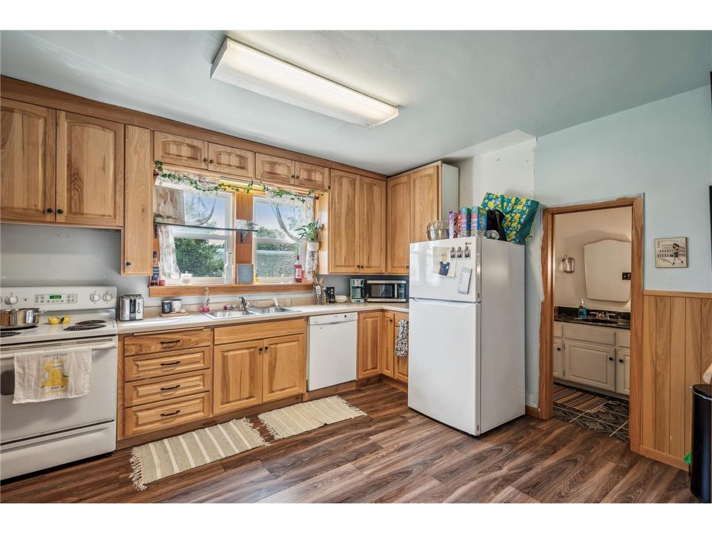 121 1st Street W Maple Lake MN 55358 6572408 image1