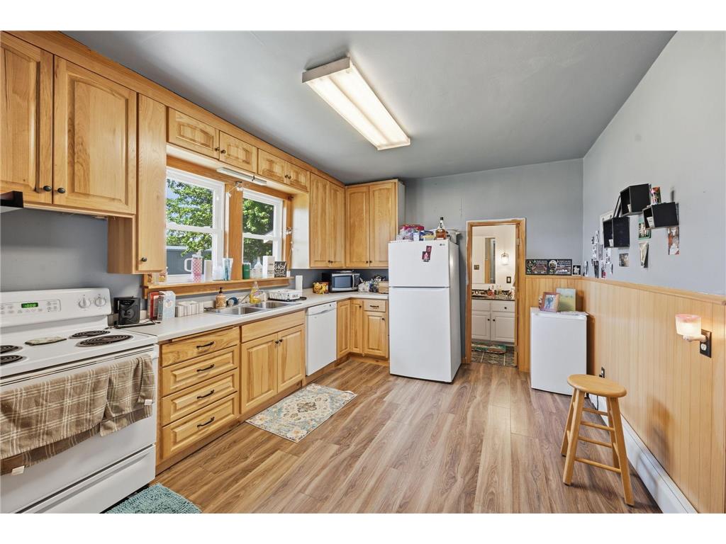 121 1st Street W Maple Lake MN 55358 7072871 image5