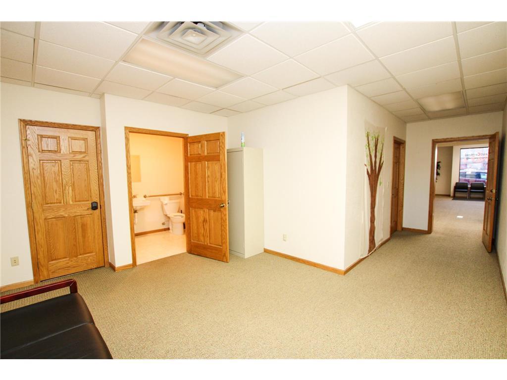 121 5th Avenue W Alexandria MN 56308 6821134 image4