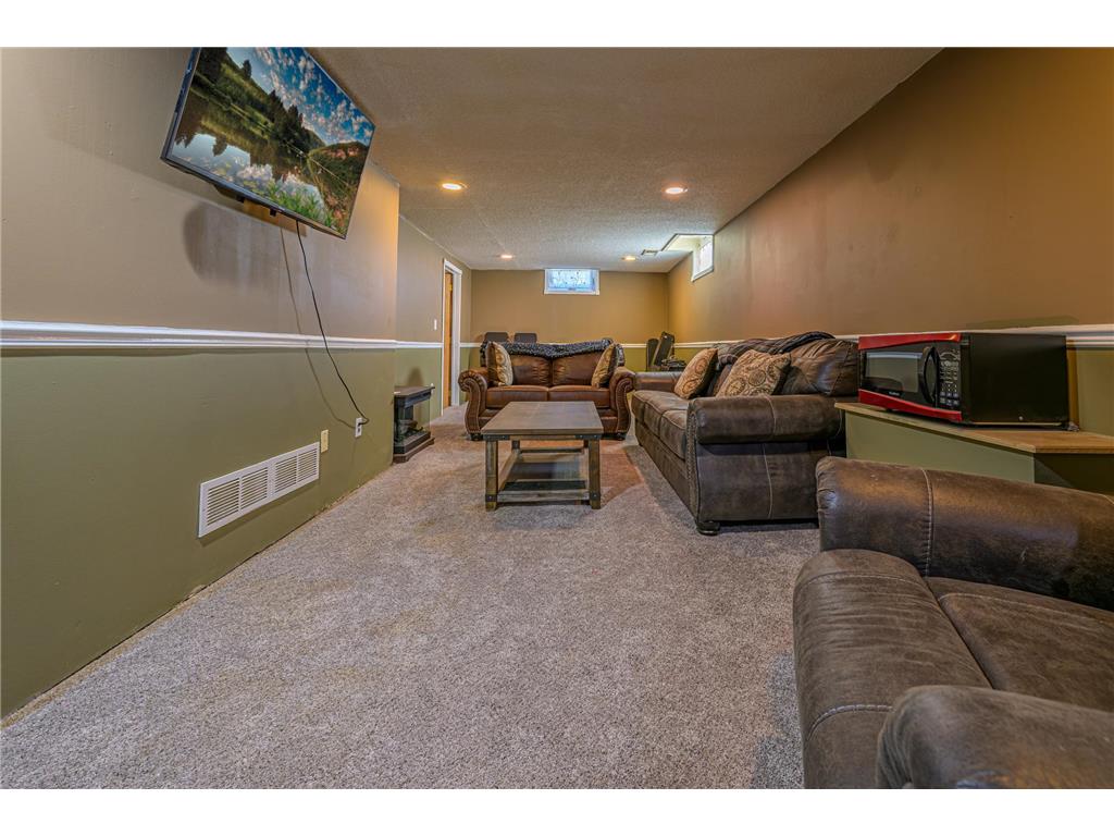 121 6th Avenue NE Hutchinson MN 55350 7038635 image8