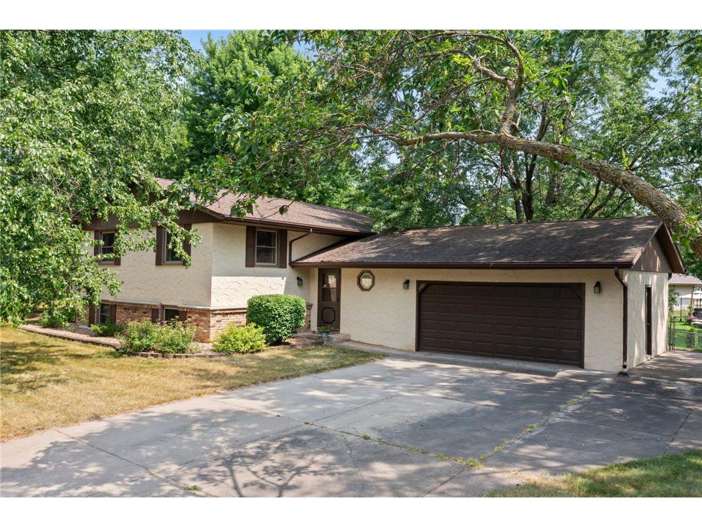 121 Arbor Lane Burnsville MN 55337 6578324 image1
