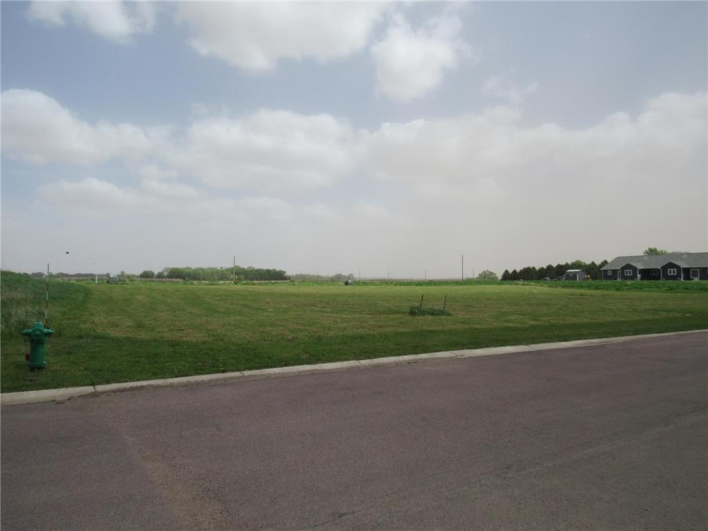 121 Bluestem Drive Blue Earth MN 56013 7050060 image3