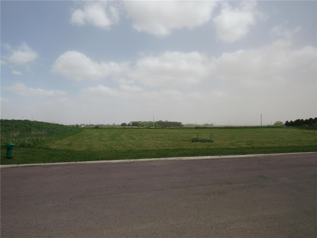 121 Bluestem Drive Blue Earth MN 56013 7050060 image4