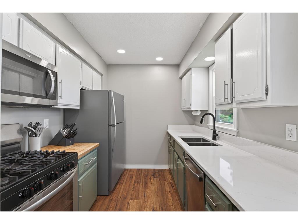 121 E 94 1/2 Street Bloomington MN 55420 7078307 image15