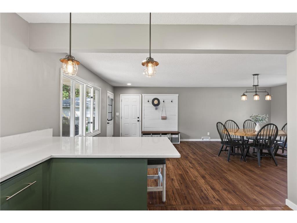 121 E 94 1/2 Street Bloomington MN 55420 7078307 image17