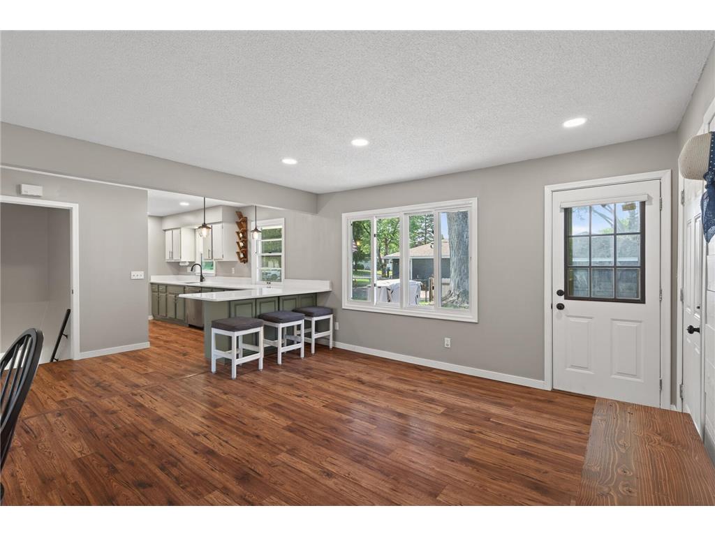121 E 94 1/2 Street Bloomington MN 55420 7078307 image20
