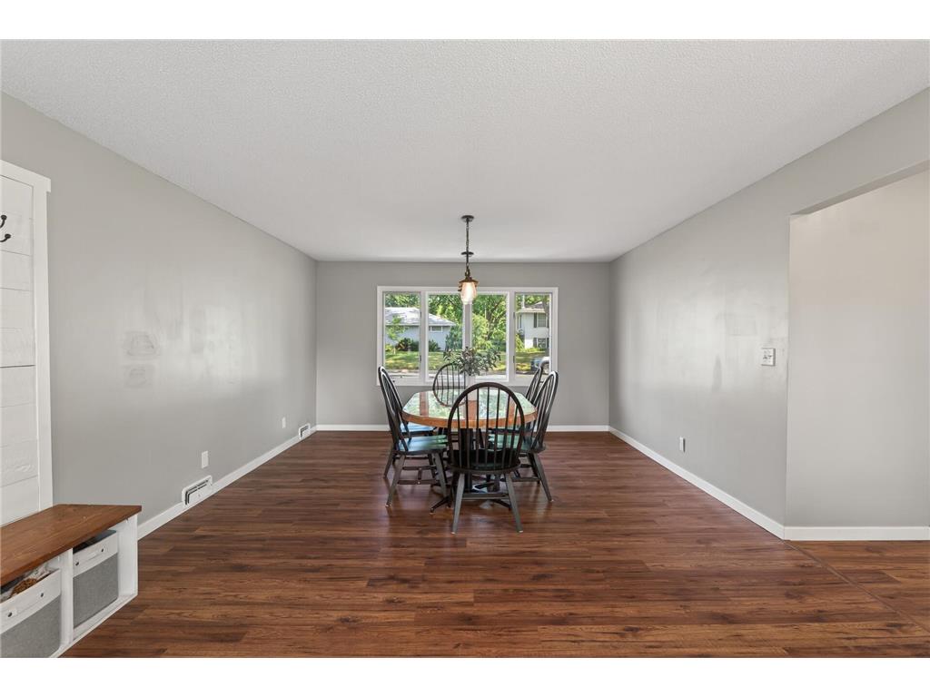 121 E 94 1/2 Street Bloomington MN 55420 7078307 image22