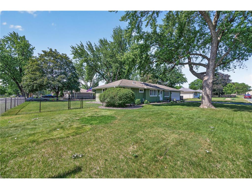 121 E 94 1/2 Street Bloomington MN 55420 7078307 image41