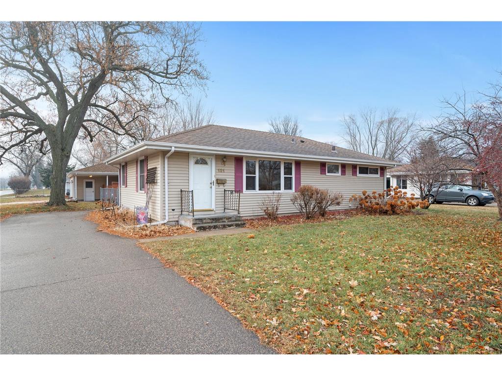 121 E 94th Street Bloomington MN 55420 6465833 image1