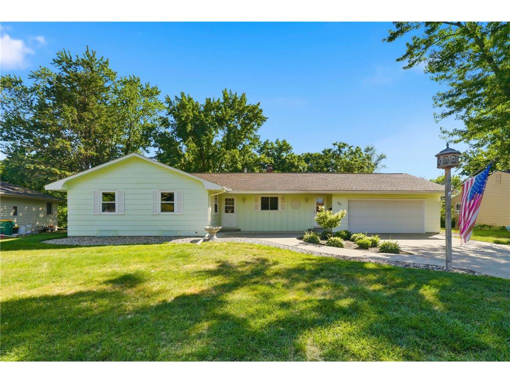 121 Hillcrest Drive Belle Plaine MN 56011 7097516 image1