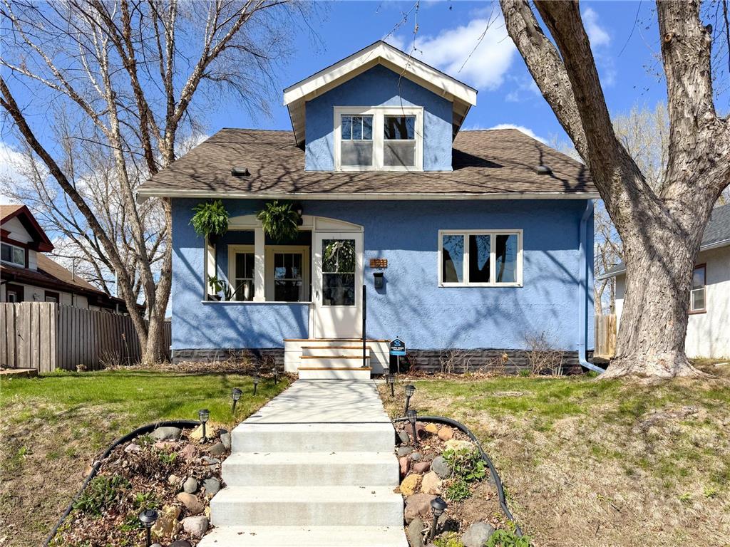 121 King Street W Saint Paul MN 55107 6707377 image1