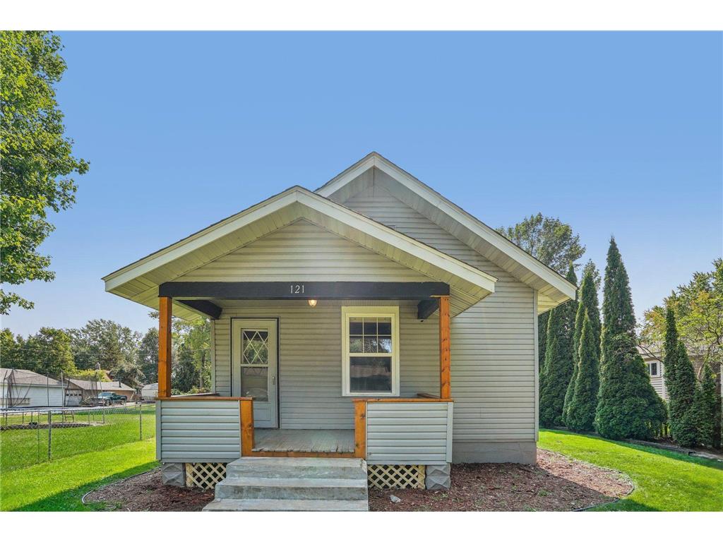 121 Lockey Avenue Center City MN 55012 6594468 image1