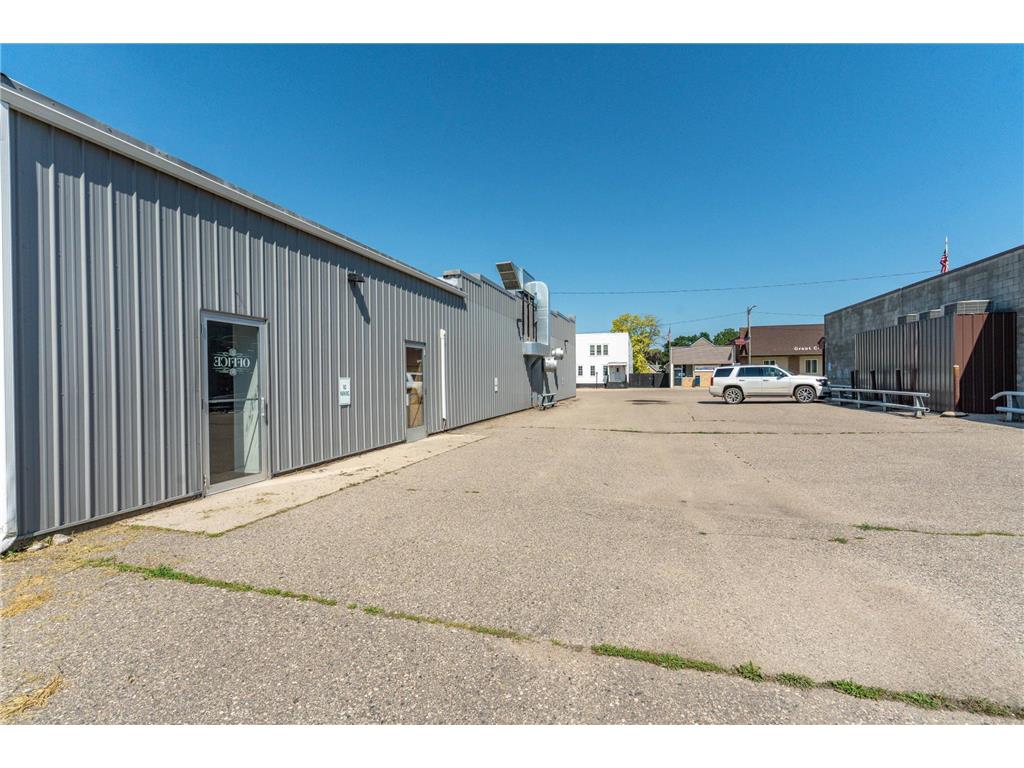 121 Main Avenue Hoffman MN 56339 7055639 image10