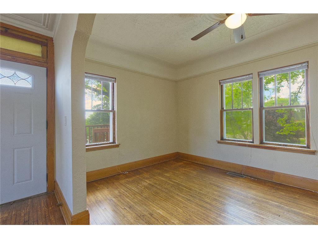 121 Main Avenue W Winsted MN 55395 - Winsted 7080318 image15