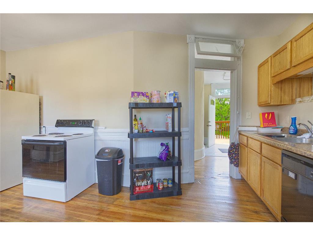 121 Main Avenue W Winsted MN 55395 - Winsted 7080318 image22