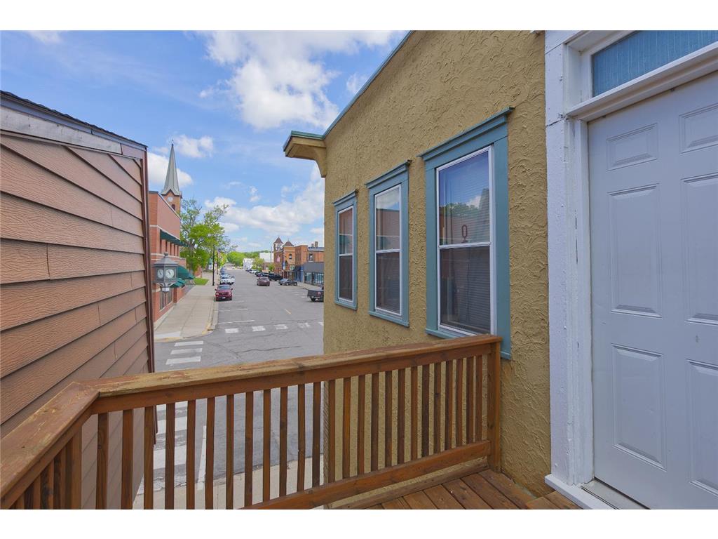 121 Main Avenue W Winsted MN 55395 - Winsted 7080318 image31