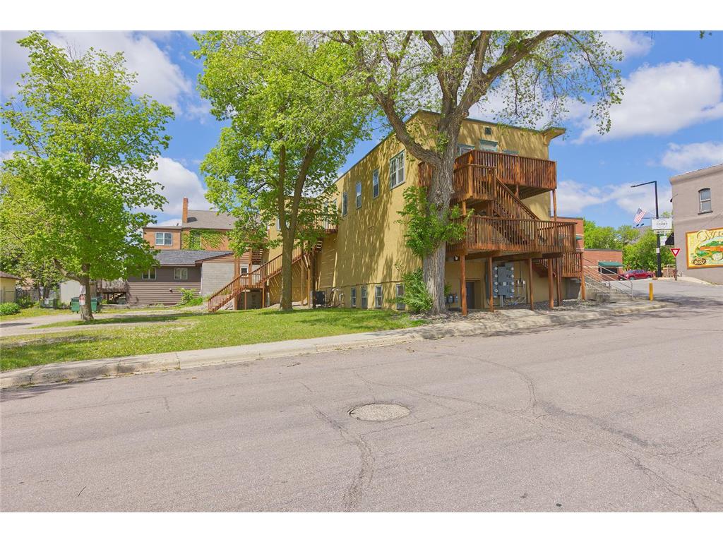 121 Main Avenue W Winsted MN 55395 - Winsted 7080318 image58