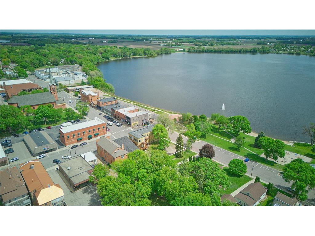 121 Main Avenue W Winsted MN 55395 - Winsted 7080318 image64