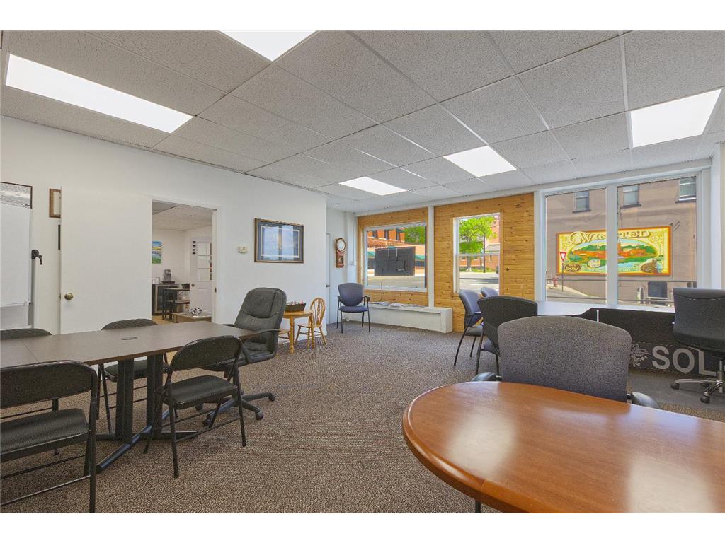 121 Main Avenue W Winsted MN 55395 - Winsted 7080318 image9