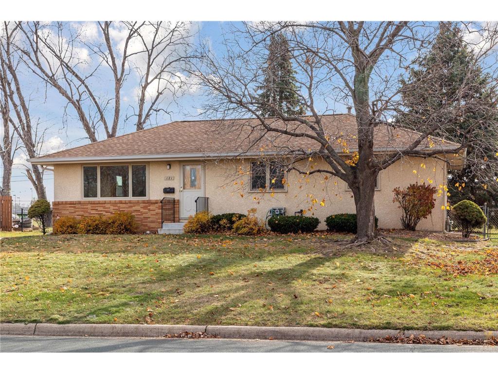 121 Maplewood Drive E Bloomington MN 55420 6635209 image1